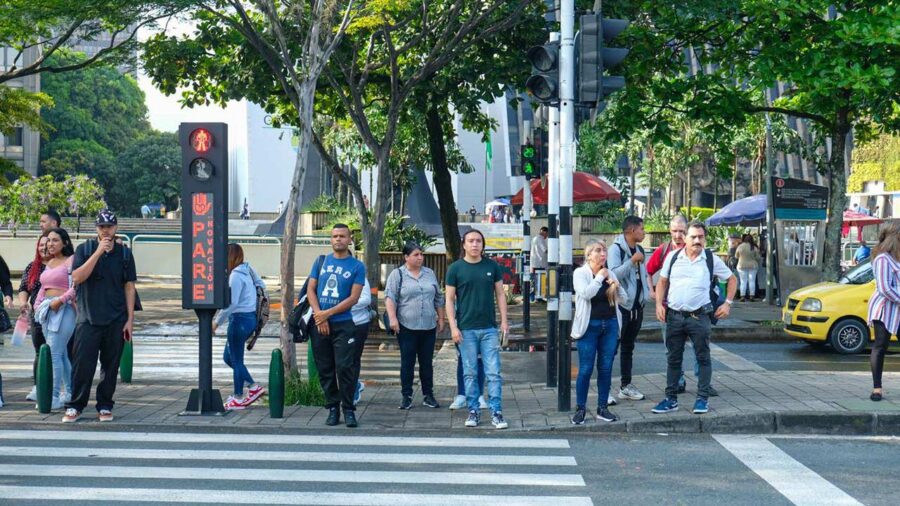 Guía Rápida para Verificar Fotomultas en Medellín por Placa
